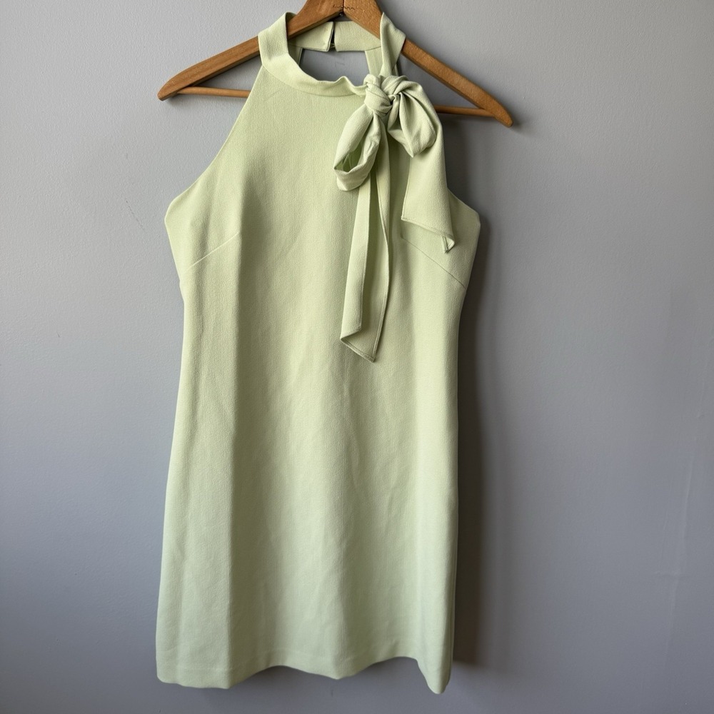 Vince Camuto Stretch-Crepe Bow-Neck Halter Dress Mint Green Open Back Mini Sz 6
